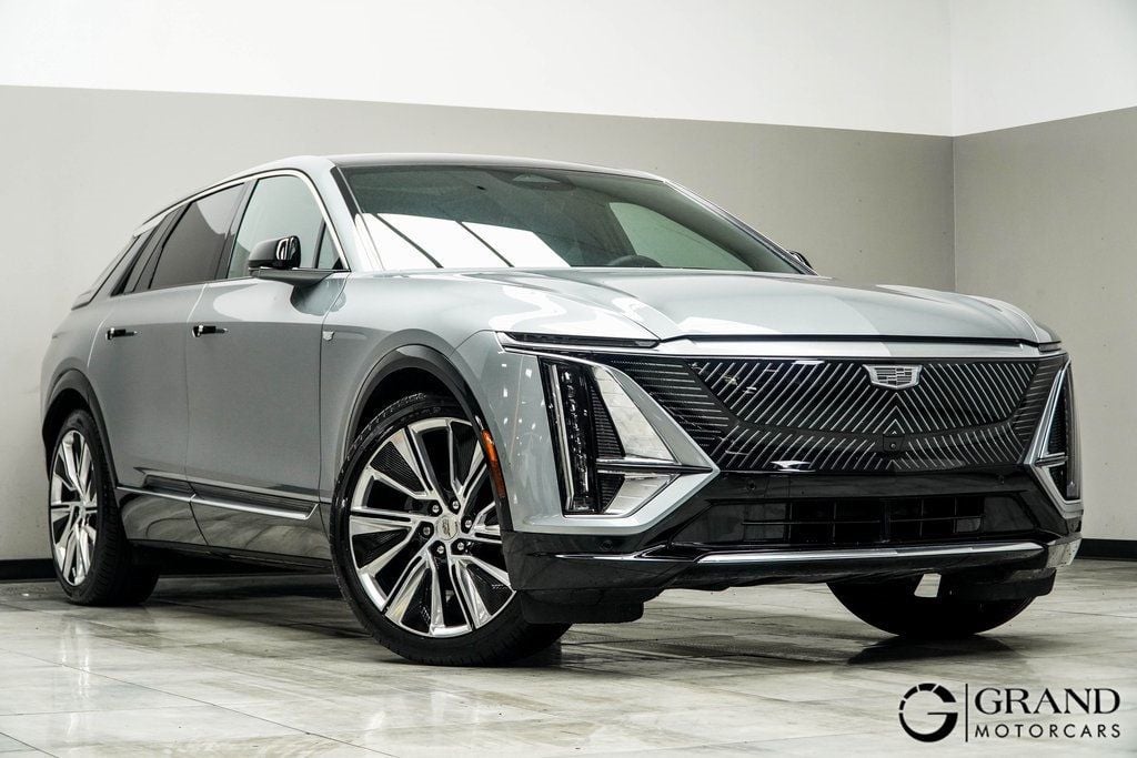 Used 2024 Cadillac LYRIQ Luxury 3 with VIN 1GYKPSRL9RZ137874 for sale in Kennesaw, GA