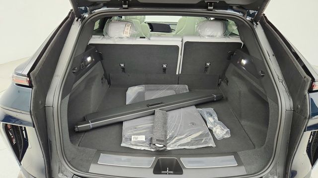 2024 Cadillac LYRIQ 4dr Luxury w/1SE - 22950736 - 18