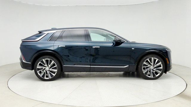 2024 Cadillac LYRIQ 4dr Luxury w/1SE - 22950736 - 3