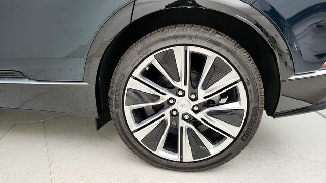 2024 Cadillac LYRIQ 4dr Luxury w/1SE - 22950736 - 8