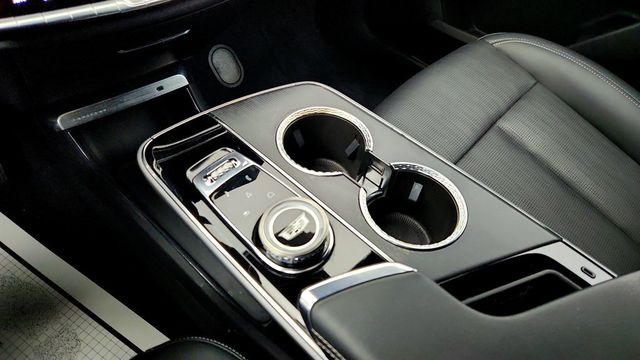 2024 Cadillac LYRIQ 4dr Sport 2 (1SJ) w/ 33'' Curved LED Display & AKG Premium Audio - 22997973 - 15