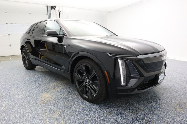 2024 Cadillac LYRIQ 4dr Sport 3 with AWD Electric Propulsion - 22937921 - 1