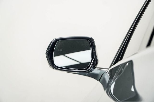 2024 Cadillac LYRIQ Sport 1 - Photo 9