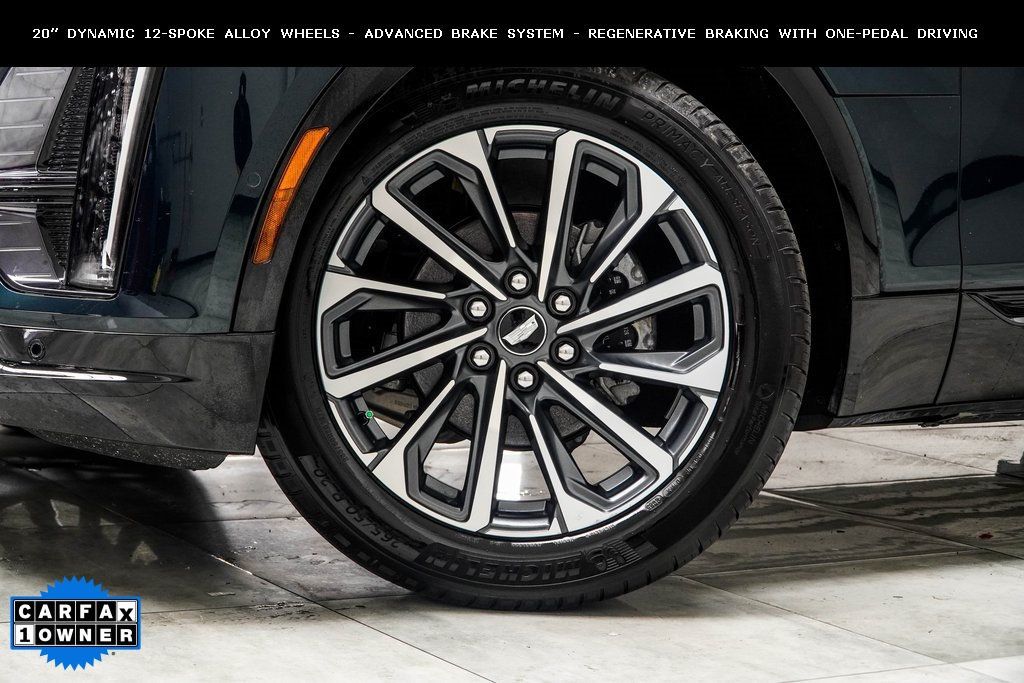 2024 Cadillac Lyriq Sport photo 3