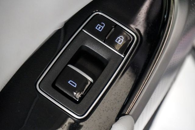 2024 Cadillac LYRIQ 4dr Sport w/1SJ - 23056830 - 11