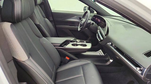 2024 Cadillac LYRIQ 4dr Tech (1SA) with Driver Assist Package - 22986876 - 22