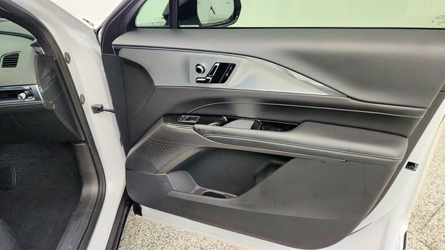 2024 Cadillac LYRIQ 4dr Tech (1SA) with Driver Assist Package - 22986876 - 24