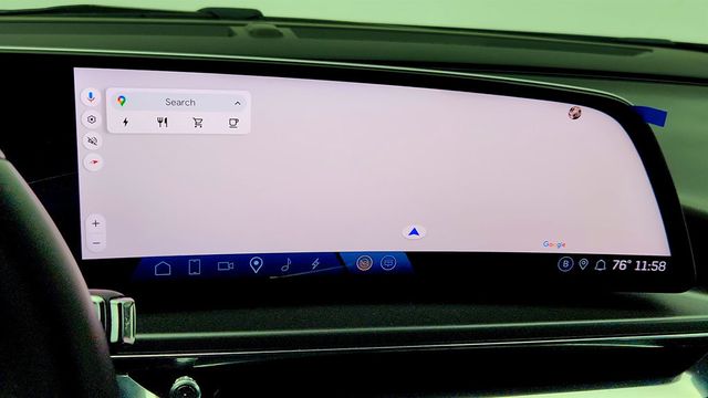 2024 Cadillac LYRIQ 4dr Tech (1SA) with Driver Assist Package - 23013581 - 17