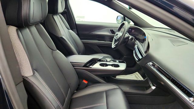 2024 Cadillac LYRIQ 4dr Tech (1SA) with Driver Assist Package - 23013581 - 21