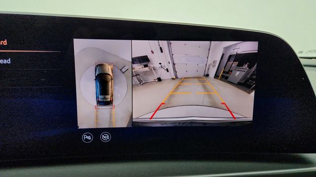 2024 Cadillac LYRIQ 4dr Tech (1SA) with Driver Assist Tech - 22948064 - 18