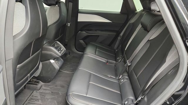 2024 Cadillac LYRIQ 4dr Tech (1SA) with Driver Assist Tech - 22948064 - 20