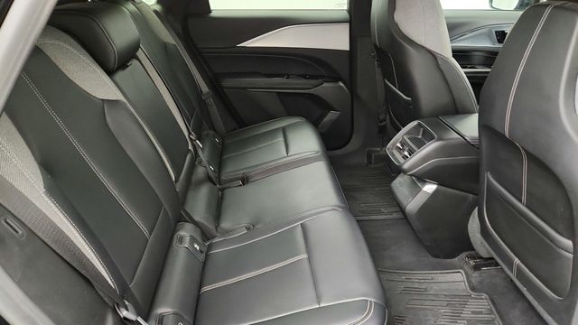 2024 Cadillac LYRIQ 4dr Tech (1SA) with Driver Assist Tech - 22948064 - 22