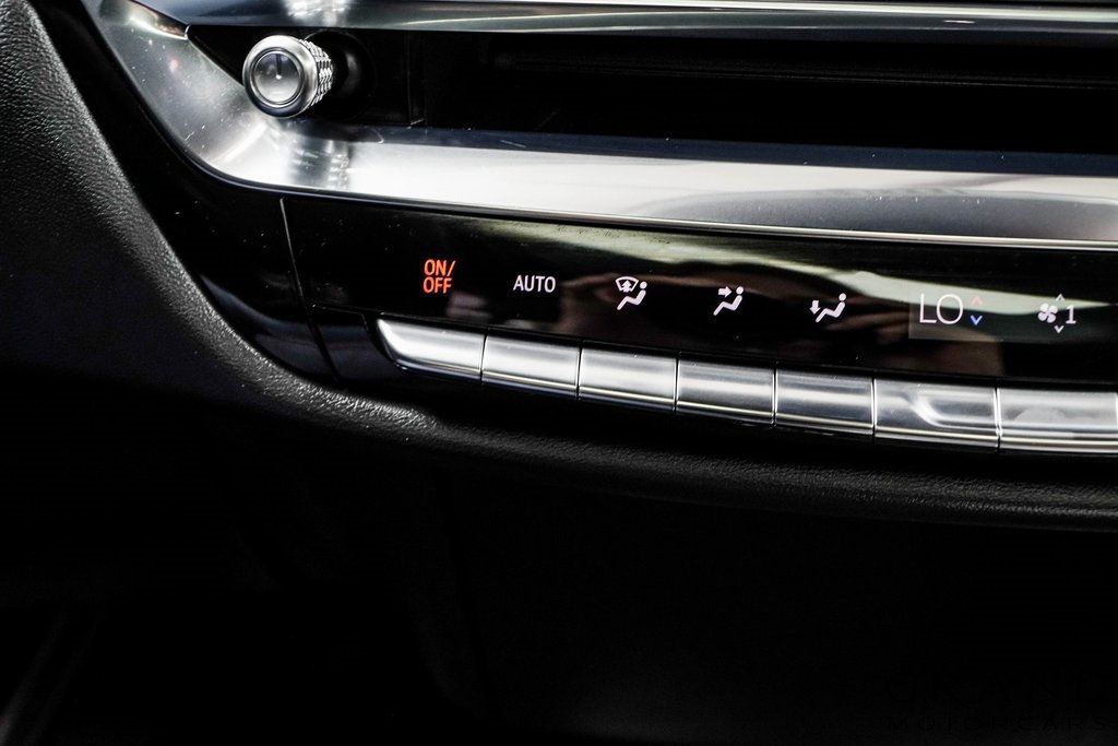 2024 Cadillac Lyriq Tech photo 24