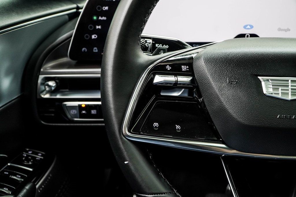 2024 Cadillac Lyriq Tech photo 33