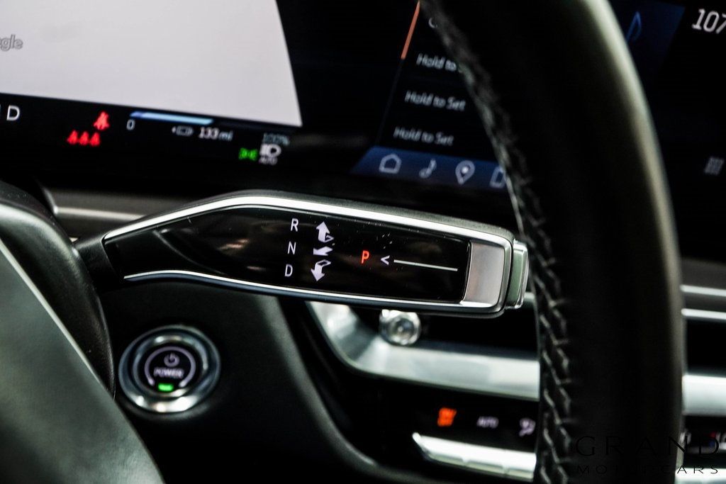 2024 Cadillac Lyriq Tech photo 34