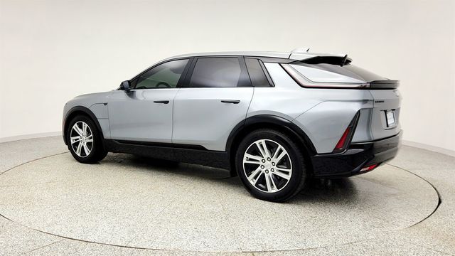 2024 Cadillac LYRIQ 4dr Tech w/1SA, 33'' Display, Wireless CarPlay & AKG Audio - 22999388 - 6