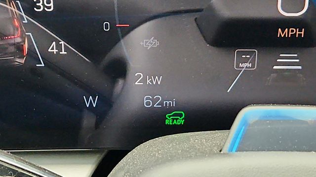 2024 Cadillac LYRIQ AWD 4dr Luxury 3 (1SE) with 500 Horsepower - 22950736 - 13