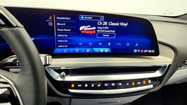 2024 Cadillac LYRIQ AWD 4dr Luxury 3 (1SE) with 500 Horsepower - 22978775 - 14