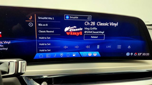 2024 Cadillac LYRIQ AWD 4dr Luxury 3 (1SE) with 500 Horsepower - 22978775 - 15