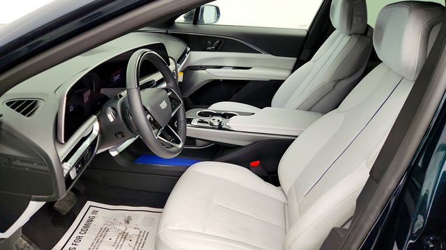 2024 Cadillac LYRIQ AWD 4dr Luxury 3 (1SE) with 500 Horsepower - 22978775 - 17