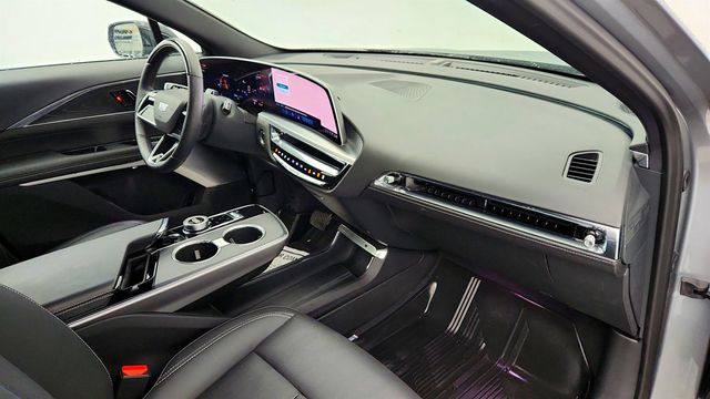 2024 Cadillac LYRIQ AWD 4dr Luxury 3 (307-mile range, 500 horsepower) - 22974302 - 22