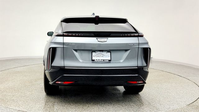 2024 Cadillac LYRIQ AWD 4dr Luxury 3 (307-mile range, 500 horsepower) - 22974302 - 5
