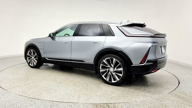 2024 Cadillac LYRIQ AWD 4dr Luxury 3 (307-mile range, 500 horsepower) - 22974302 - 6