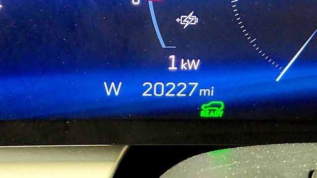 2024 Cadillac LYRIQ AWD 4dr Sport 2 (1SJ) - 23012978 - 14