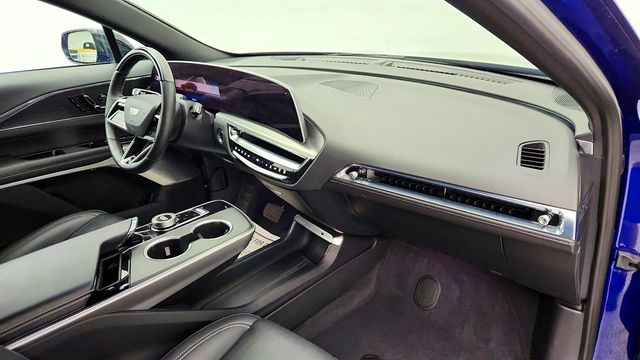 2024 Cadillac LYRIQ AWD 4dr Sport 2 (1SJ) - 23012978 - 25