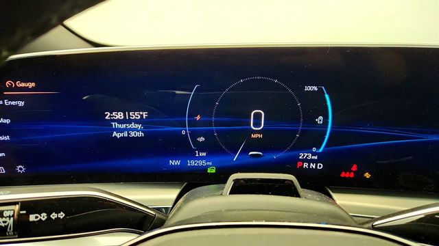 2024 Cadillac LYRIQ AWD 4dr Sport 2 (1SJ) - 23020994 - 12