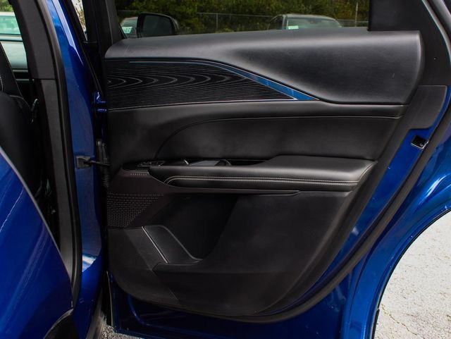 2024 CADILLAC LYRIQ Luxury - 23076951 - 12