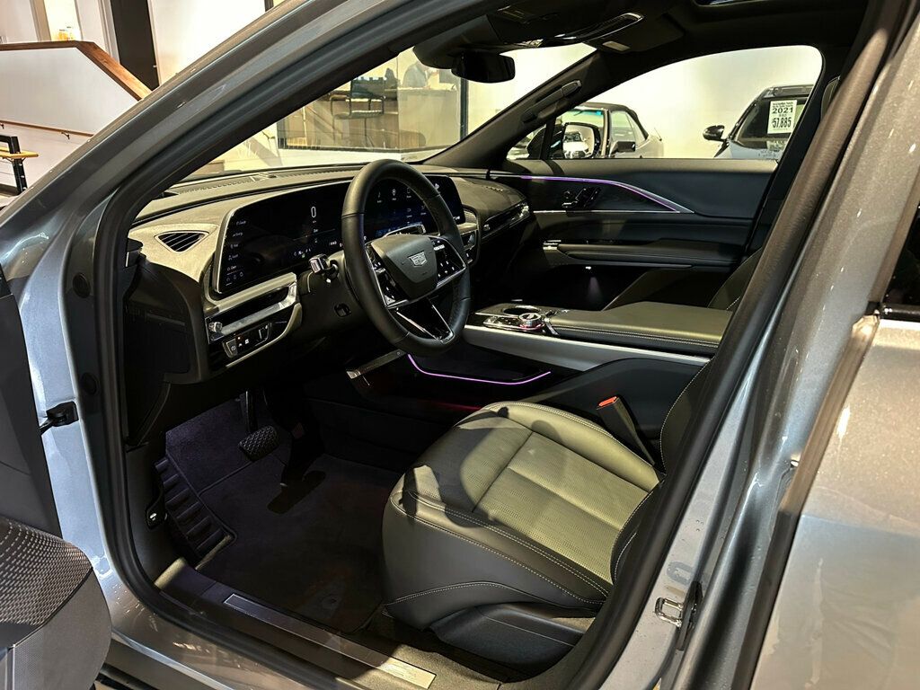 2024 Cadillac LYRIQ Luxury/AdapCruise/PanoRoof/NAV/HtdSeats/AppleCarplay/AndroidAuto - 22363866 - 9