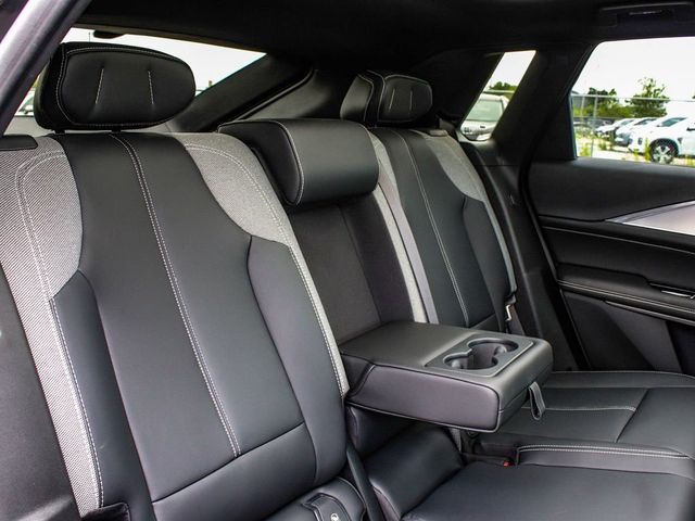 2024 CADILLAC LYRIQ Tech - 23076952 - 38