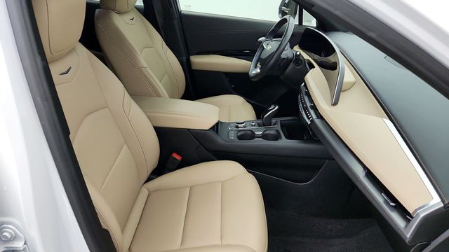 2024 Cadillac XT4 4dr Luxury - 22951220 - 23