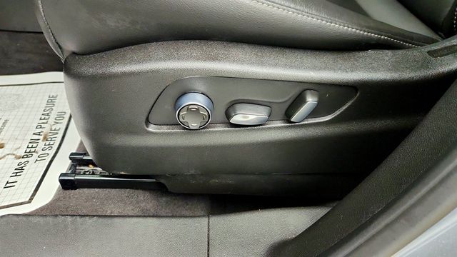 2024 Cadillac XT4 4dr Premium Luxury with Power, Dual Panel Glass Sunroof - 22968458 - 15