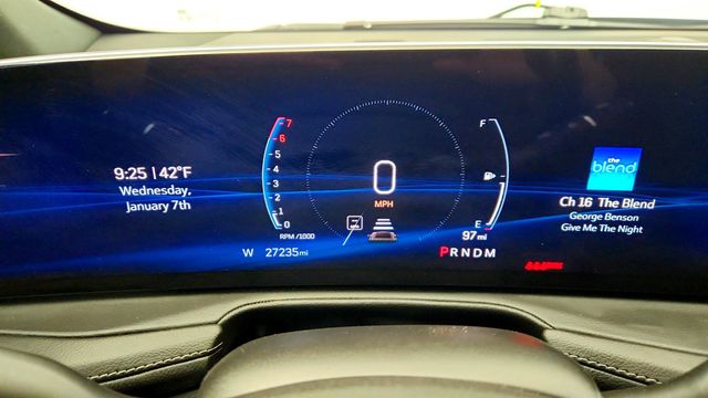 2024 Cadillac XT4 4dr Premium Luxury with Power, Dual Panel Glass Sunroof - 22968458 - 18