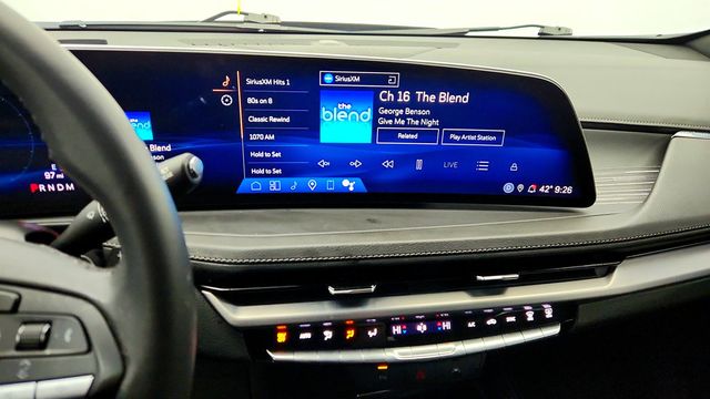 2024 Cadillac XT4 4dr Premium Luxury with Power, Dual Panel Glass Sunroof - 22968458 - 21