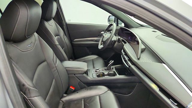 2024 Cadillac XT4 4dr Premium Luxury with Power, Dual Panel Glass Sunroof - 22968458 - 27