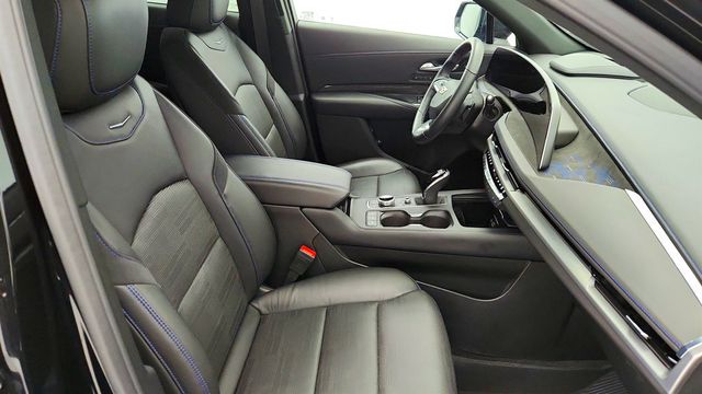 2024 Cadillac XT4 4dr Sport with Comfort/Convenience and Technology Packages - 22967908 - 22