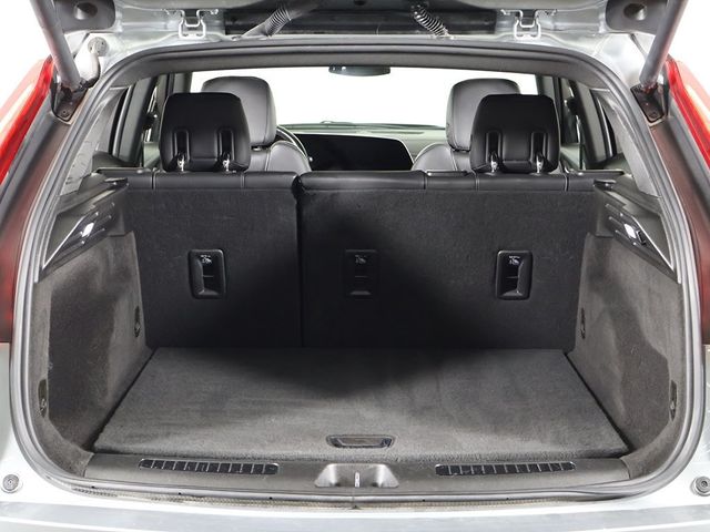 2024 Cadillac XT4 AWD 4dr Premium Luxury - 22991417 - 17