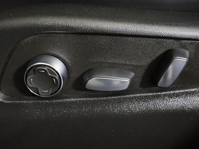 2024 Cadillac XT4 AWD 4dr Premium Luxury - 22991417 - 30