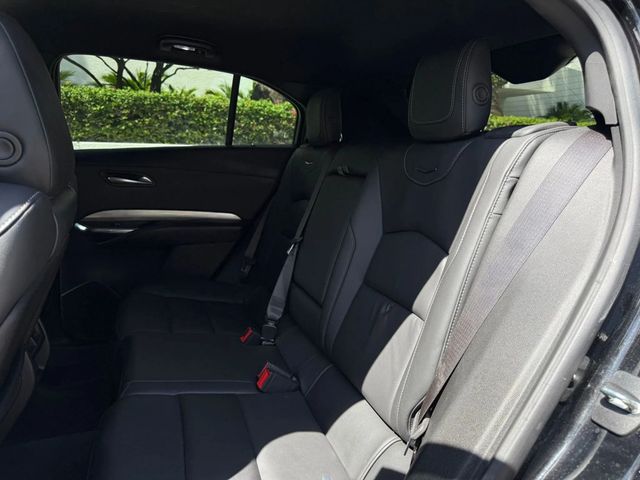 2024 Cadillac XT4 AWD 4dr Premium Luxury - 22910339 - 16