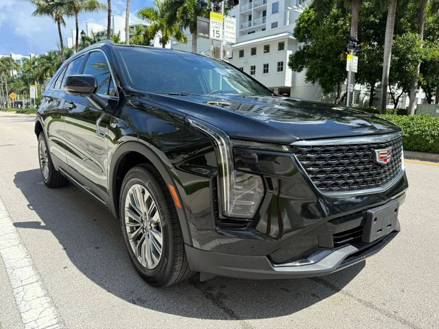 2024 Cadillac XT4 AWD 4dr Premium Luxury - 22910339 - 1