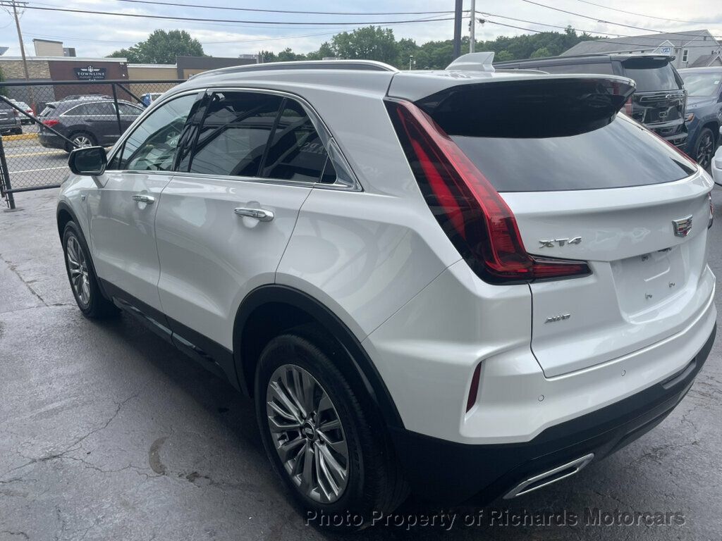 2024 Cadillac XT4 AWD 4dr Premium Luxury - 23069371 - 4