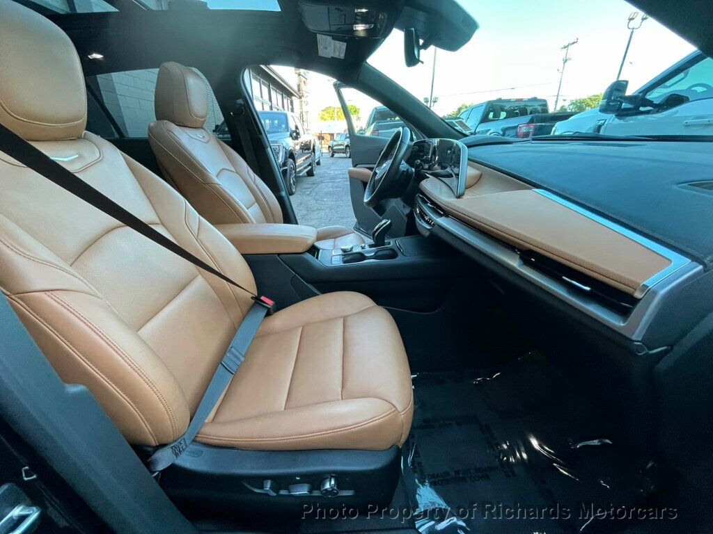 2024 Cadillac XT4 Sport photo 23