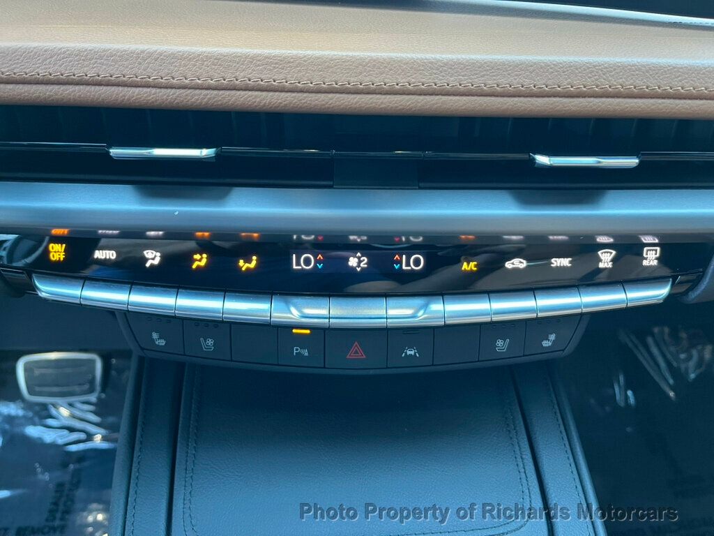 2024 Cadillac XT4 Sport photo 28