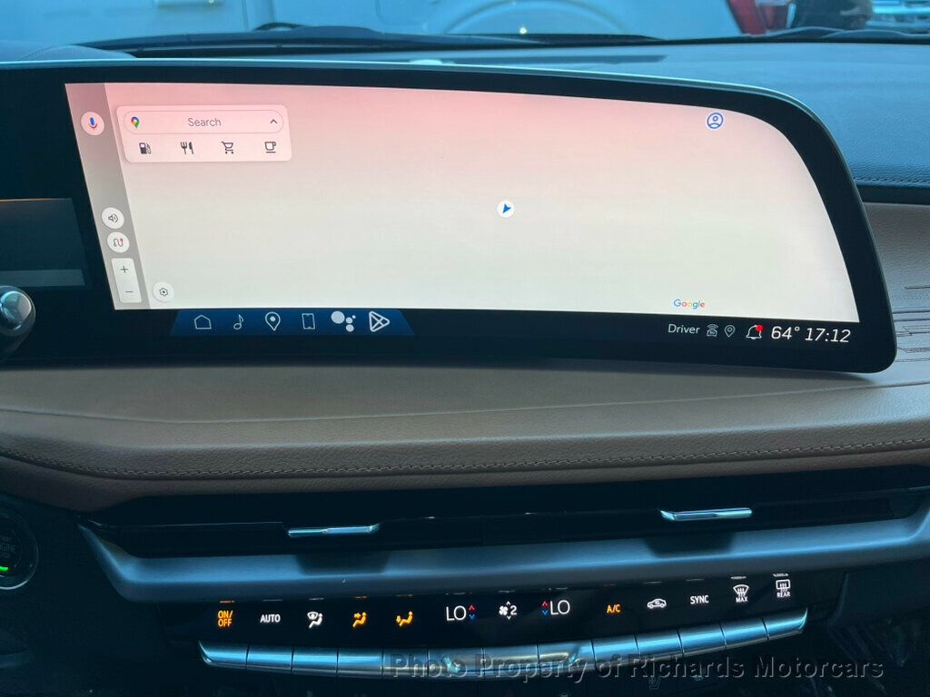 2024 Cadillac XT4 Sport photo 30