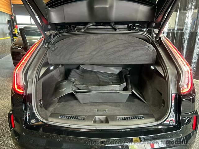 2024 Cadillac XT4 AWD 4dr Sport - 23060810 - 18
