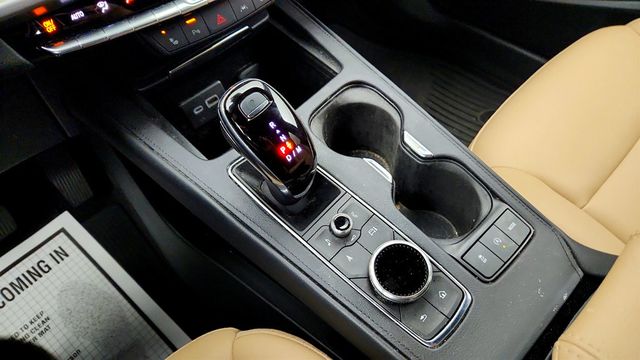 2024 Cadillac XT4 FWD 4dr Luxury w/ Cold Weather Pkg & AKG 14-Speaker Audio - 23035685 - 15