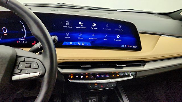 2024 Cadillac XT4 FWD 4dr Luxury w/ Cold Weather Pkg & AKG 14-Speaker Audio - 23035685 - 16